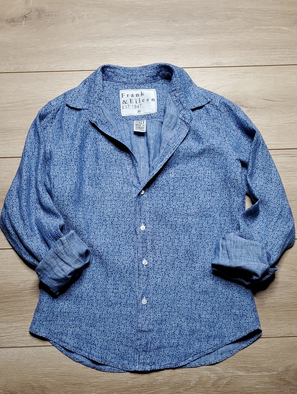 Frank & Eileen - Eileen Woven Button Up in Floral Blue Wash Womens Size XS